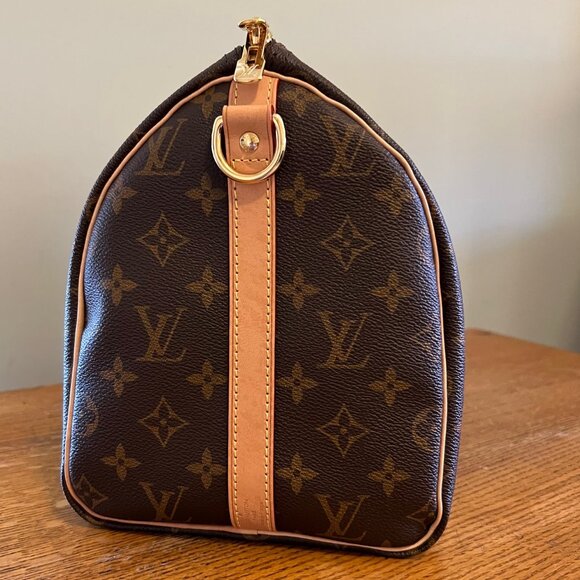 LOUIS VUITTON Speedy 30 Size - Excellent Used Condition - Picture 9 of 16